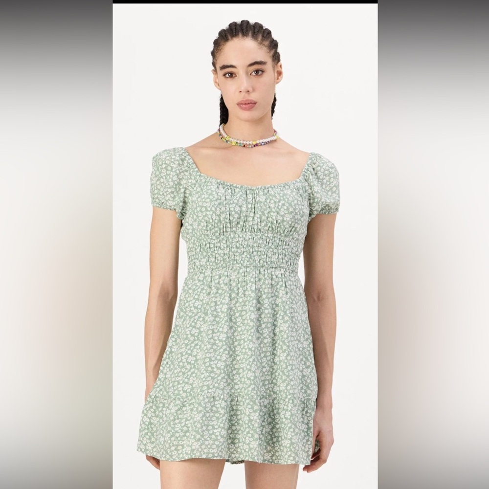 Hollister Y2K Sage Green Dainty FloralSmocked Mini Babydoll Coquette Dress SZ.XS